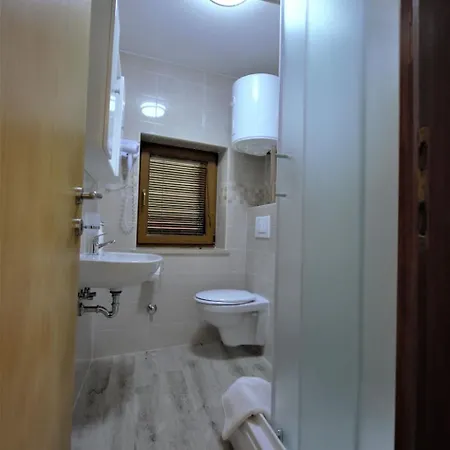 Xxl-ferienhaus Cokuni Mit Privatem Pool By Interhome Σπίτι διακοπών
